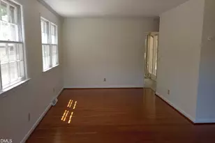 239 N Hamilton Road N, Chapel Hill, NC 27517 - Photo 7