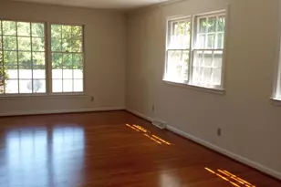 239 N Hamilton Road N, Chapel Hill, NC 27517 - Photo 9
