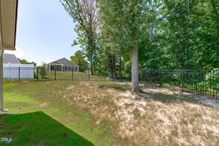 37 Richfield Ct, Angier, NC 27526 - Photo 33