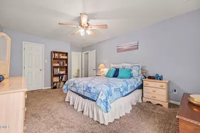 110 Twin Oaks Place, Cary, NC 27511 - Photo 17