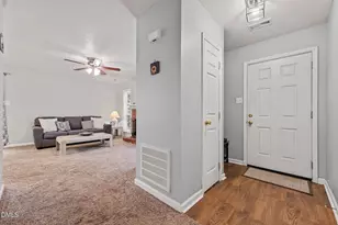 110 Twin Oaks Pl, Cary, NC 27511 - Photo 5