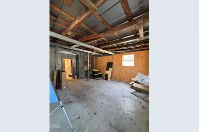 107 N Raiford Street, Selma, NC 27576 - Photo 5