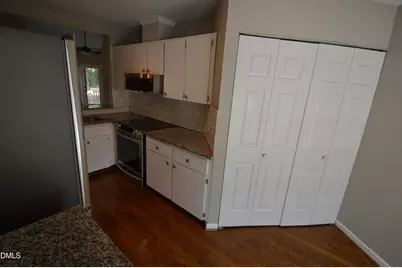 1216 Deptford Court, Raleigh, NC 27609 - Photo 11