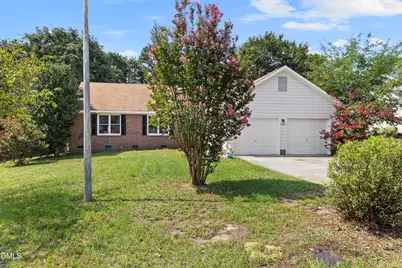 5804 Bear Creek Circle, Fayetteville, NC 28304 - Photo 3
