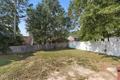 5804 Bear Creek Circle, Fayetteville, NC 28304 - Photo 31