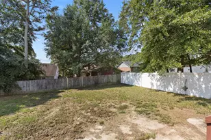 5804 Bear Creek Cir, Fayetteville, NC 28304 - Photo 31