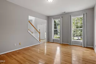 611 Sherwood Forest Pl, Cary, NC 27519 - Photo 3