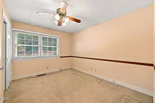 505 Currituck Dr, Raleigh, NC 27609 - Photo 15