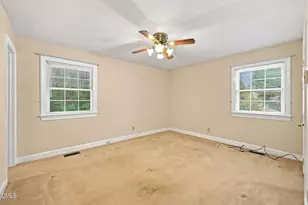 505 Currituck Dr, Raleigh, NC 27609 - Photo 17