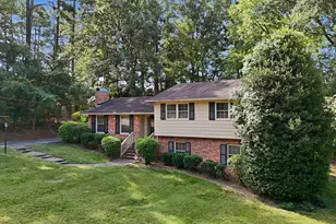 505 Currituck Dr, Raleigh, NC 27609 - Photo 13