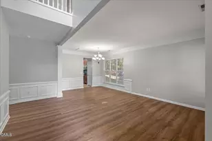 7929 Clover Creek Ct, Raleigh, NC 27613 - Photo 3