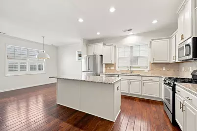 5538 Wade Park Boulevard, Raleigh, NC 27607 - Photo 9
