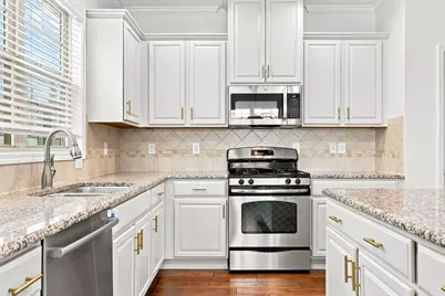 5538 Wade Park Boulevard, Raleigh, NC 27607 - Photo 15