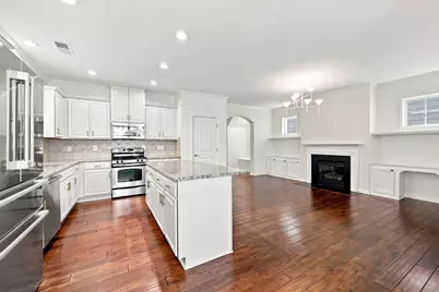 5538 Wade Park Boulevard, Raleigh, NC 27607 - Photo 11
