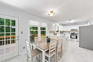 112 Sequoia Ct, Cary, NC 27513 - Photo 3