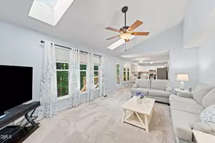 112 Sequoia Ct, Cary, NC 27513 - Photo 5
