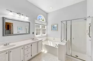 112 Sequoia Ct, Cary, NC 27513 - Photo 5