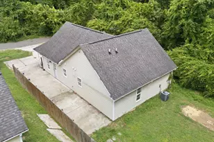 806 Piper St, Durham, NC 27704 - Photo 29