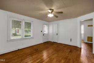 231 Miller St, Madison, NC 27025 - Photo 11