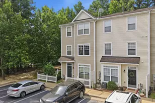 8621 Neuse Club Ln, Raleigh, NC 27616 - Photo 3