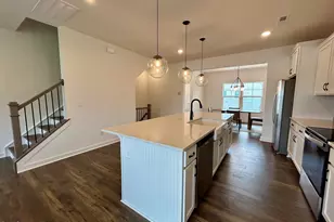 248 Periwinkle Pl, Clayton, NC 27527 - Photo 3