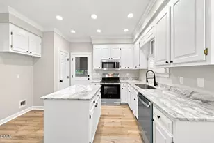 6324 Hampton Ridge Rd, Raleigh, NC 27603 - Photo 5