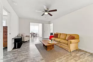 1305 Kent Rd, Raleigh, NC 27606 - Photo 5