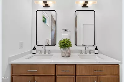 301.5 Bickett Boulevard, Raleigh, NC 27608 - Photo 21