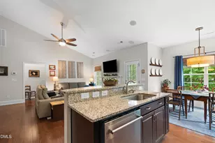 613 Minerva Dale Dr, Fuquay-Varina, NC 27526 - Photo 9