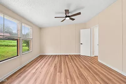 544 Dickey, Roxboro, NC 27574 - Photo 13