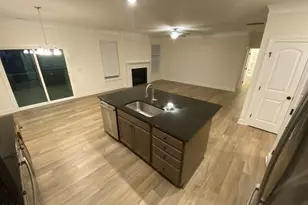 360 Highview Dr, Benson, NC 27504 - Photo 9