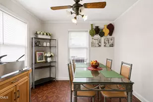 903 N Layton Ave, Dunn, NC 28334 - Photo 5