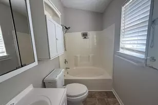107 Breezemere Ct, Apex, NC 27502 - Photo 11