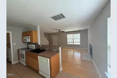 107 Breezemere Court, Apex, NC 27502 - Photo 9