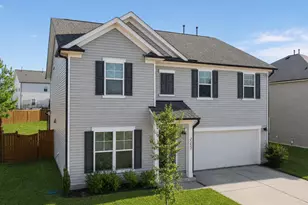 2252 Fairway Green Dr, Fuquay-Varina, NC 27526 - Photo 1
