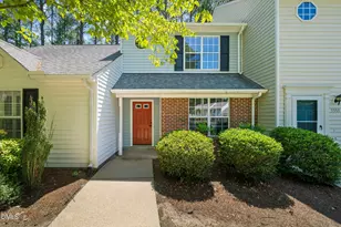 5551 Fieldcross Ct, Raleigh, NC 27610 - Photo 9