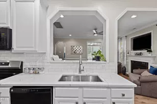 8035 Marsh Hollow Dr, Raleigh, NC 27616 - Photo 17