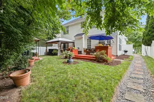 8035 Marsh Hollow Dr, Raleigh, NC 27616 - Photo 43