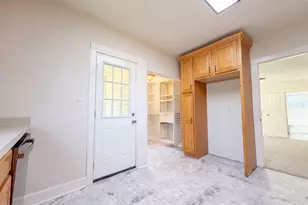 216 E Horne St, Clayton, NC 27520 - Photo 7