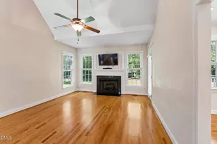 533 Birdsong Ln, Hurdle Mills, NC 27541 - Photo 5