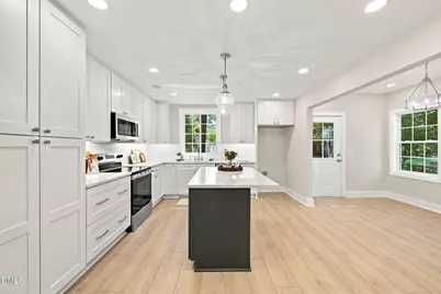 406 N Webb Street, Selma, NC 27576 - Photo 3