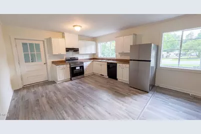220 Poplar Street, Wendell, NC 27591 - Photo 9