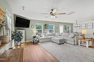 134 Blakeford Dr, Wendell, NC 27591 - Photo 3