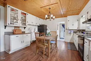 2205 Thompson Rd, Four Oaks, NC 27524 - Photo 19