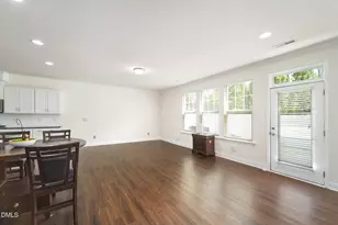 1009 Brennan Green Ct, Morrisville, NC 27560 - Photo 7