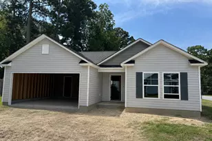 107 W Burnette St, Pinetops, NC 27864 - Photo 1
