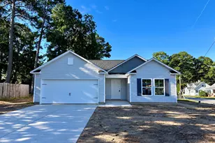 107 W Burnette St, Pinetops, NC 27864 - Photo 1