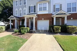 1707 Zachary Brook Ln, Raleigh, NC 27609 - Photo 3