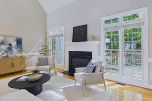 104 Carric Bend Ct, Cary, NC 27519 - Photo 7