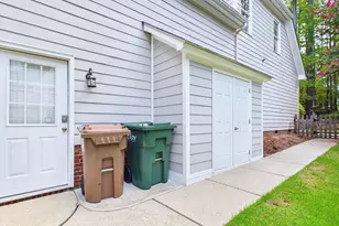 104 Carric Bend Ct, Cary, NC 27519 - Photo 39